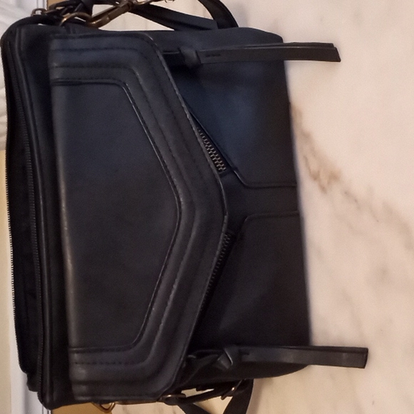 Icing Handbags - Purse
